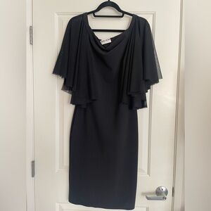 Chiara Boni La Petite Robe Romane Floral Knee-Length Cape Dress 44